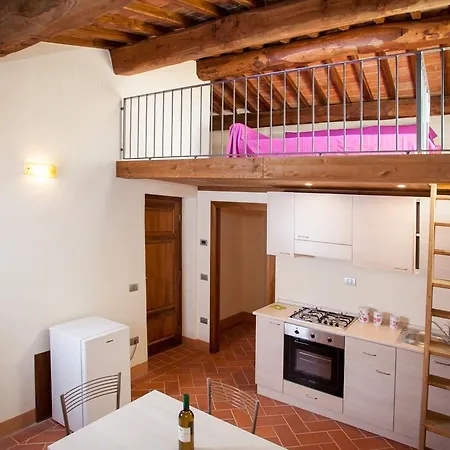 Borgo Alle Mura דירה *