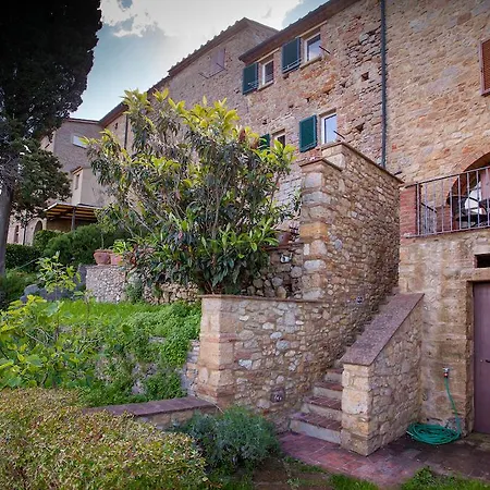 Borgo Alle Mura * Casale Marittimo