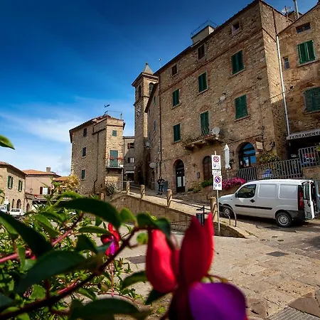 Apartment Borgo Alle Mura