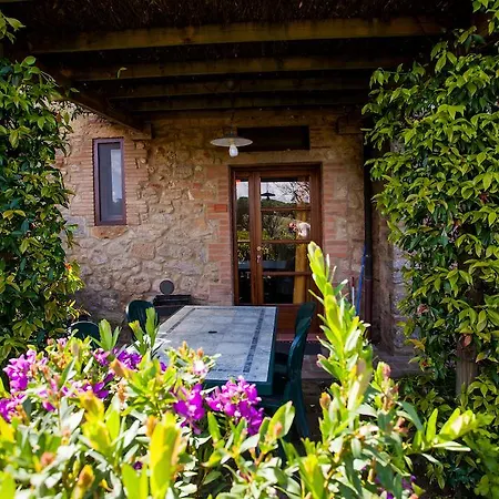 Apartment Borgo Alle Mura